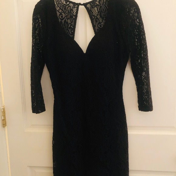 Lulu's | Black Lace Open-Back Dress - Picture 3 of 4